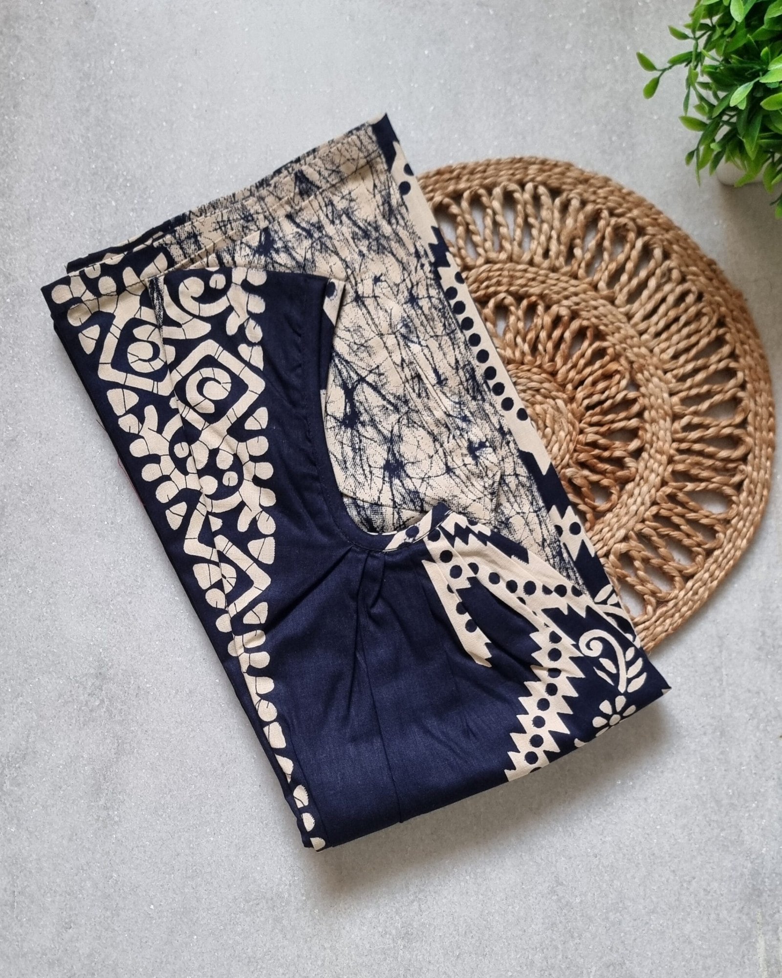 22er 9 scaled Navy Blue Batik Printed Round Neck Cotton Nighty