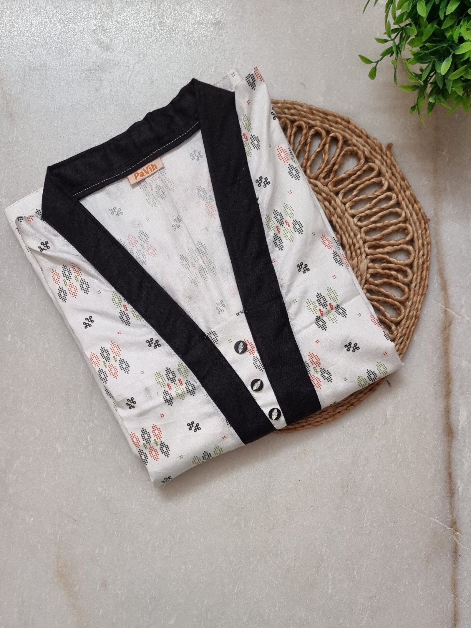 Sold to Salmmma scaled Pure Cotton White Kurti with Black Collar