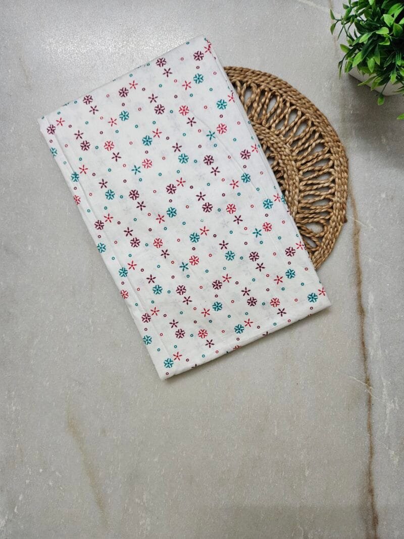 Pavih White Round Neck Printed Cotton Nighty