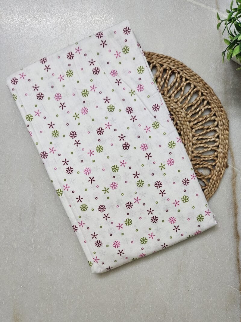 Pavih White Round Neck Printed Cotton Nighty golgola
