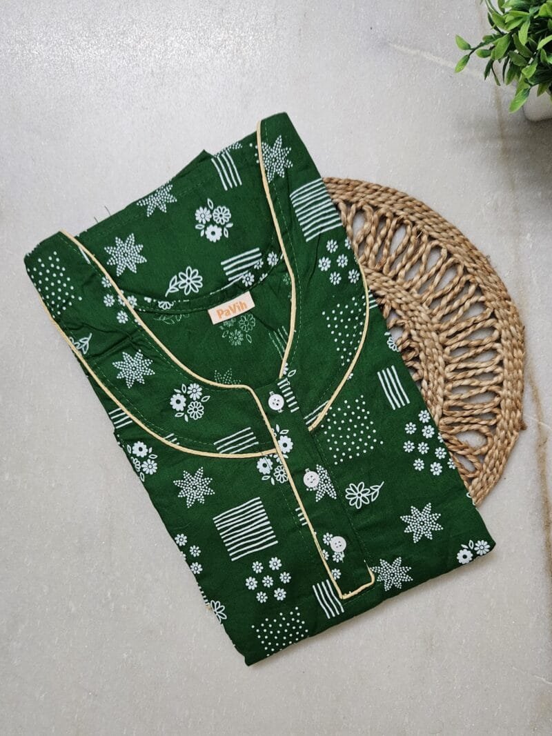 Pavih Green Pure Cotton A-Line Nighty with Pocket